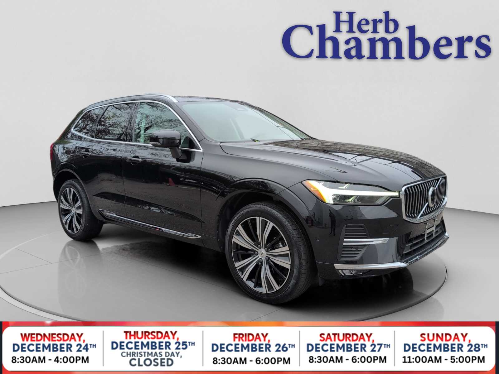 2023 Volvo XC60 Plus's photo