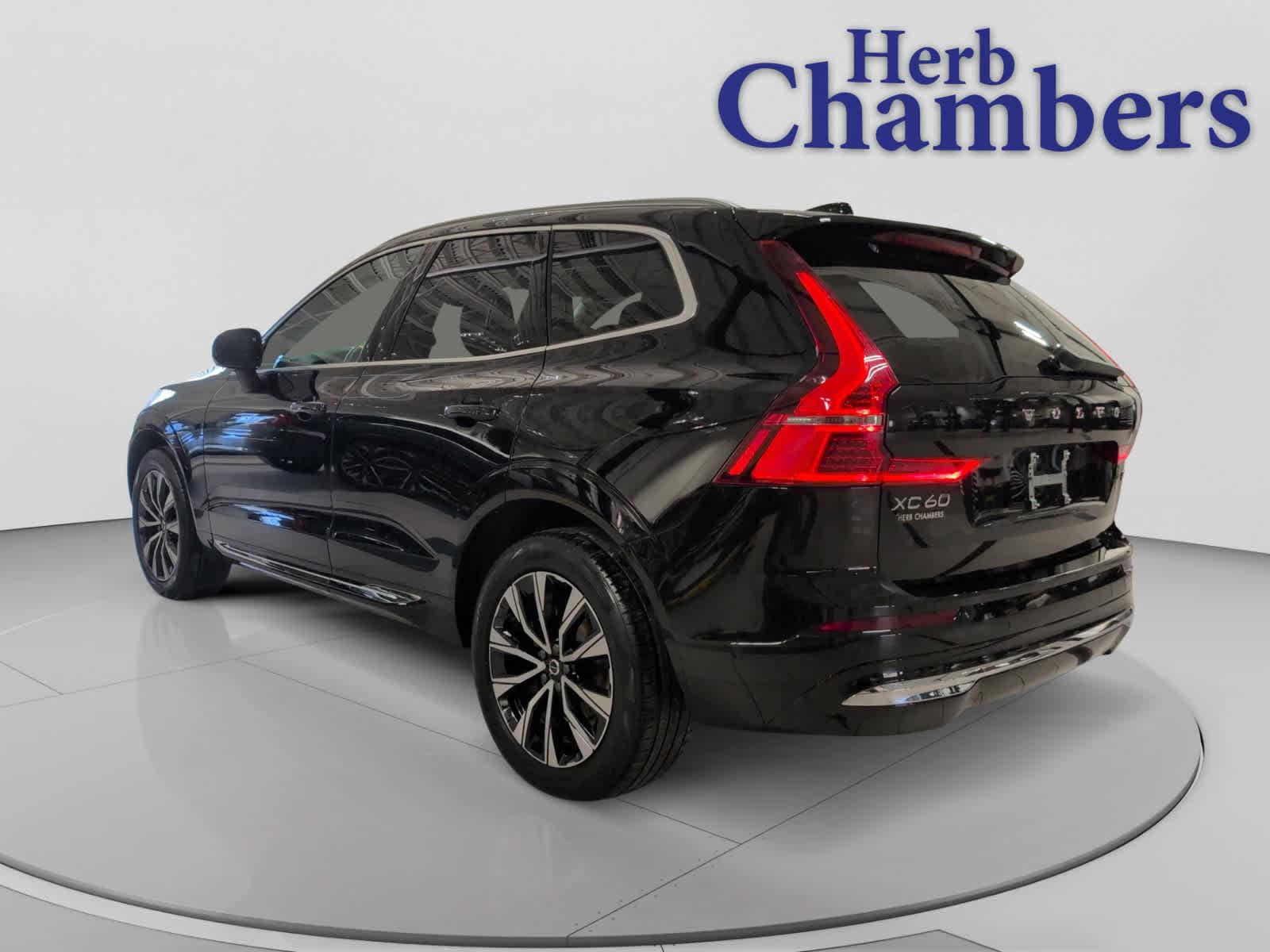 used 2023 Volvo XC60 car, priced at $29,998