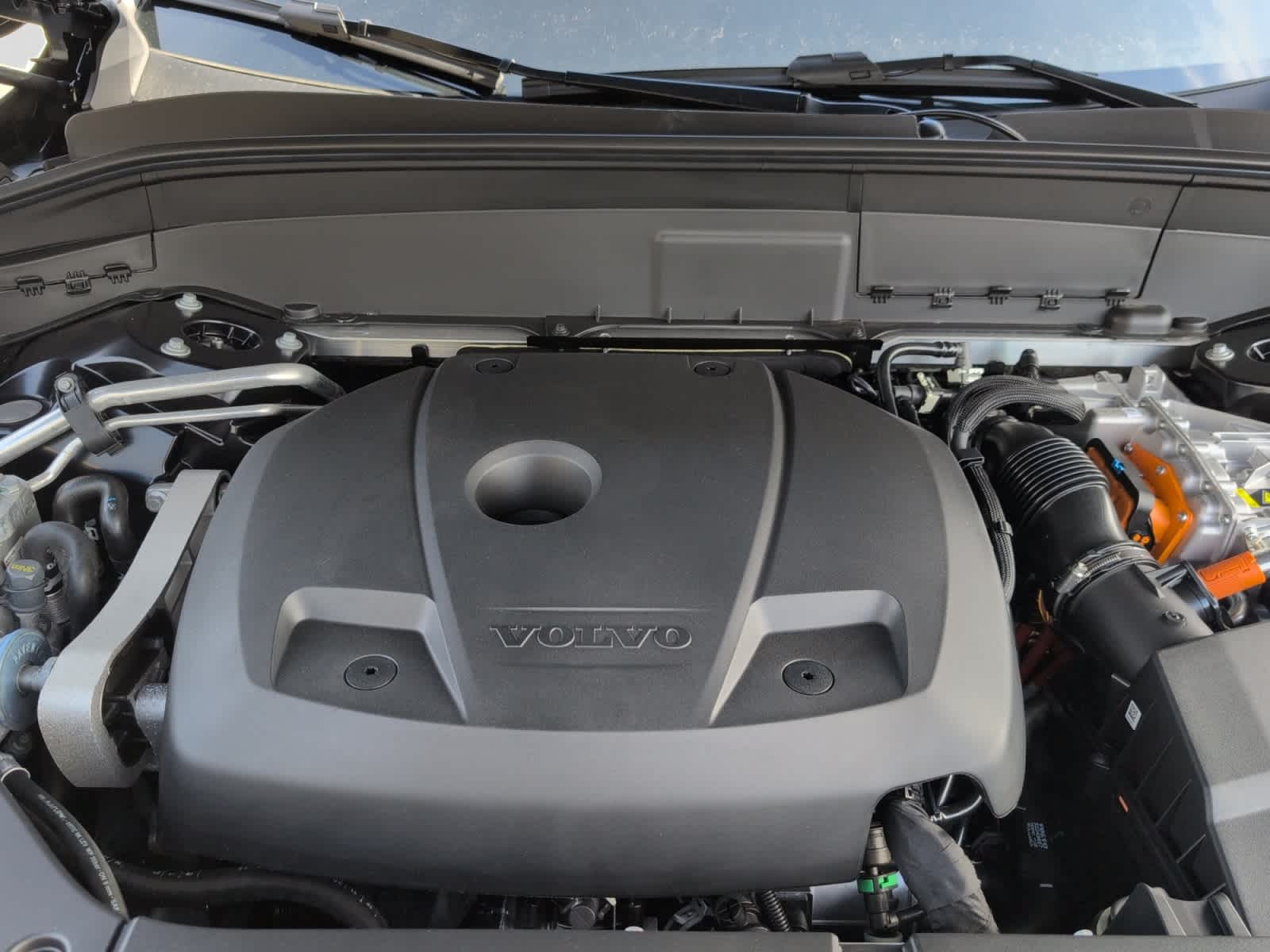 new 2026 Volvo XC90 plug-in hybrid car, priced at $86,630