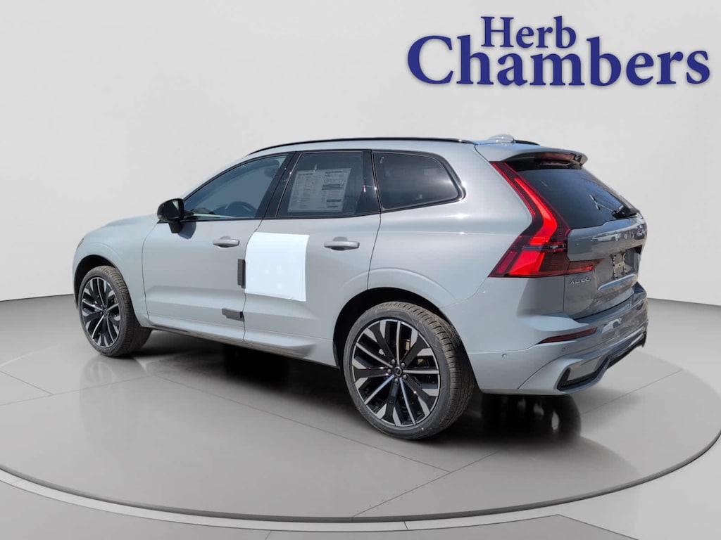 New 2026 Volvo XC60 B5 Ultra SUV