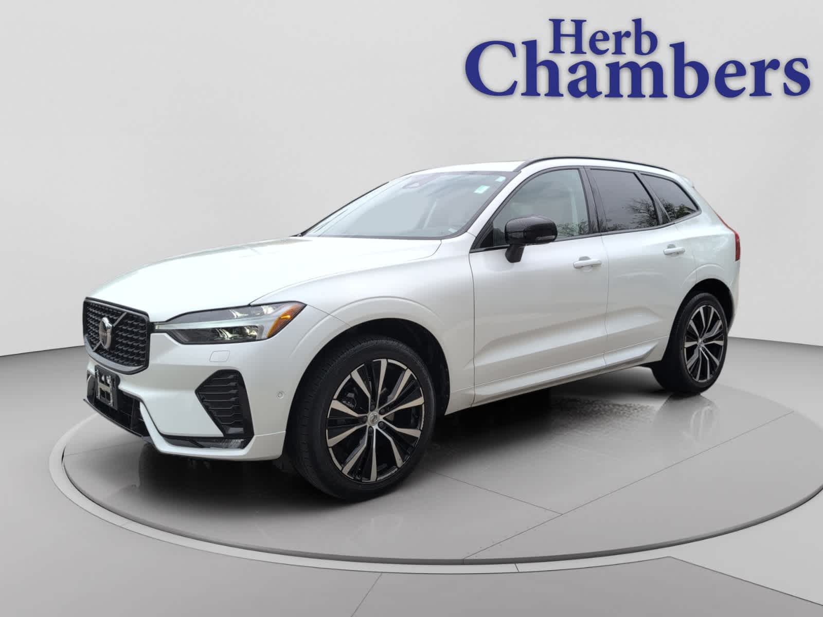 used 2024 Volvo XC60 car, priced at $36,998