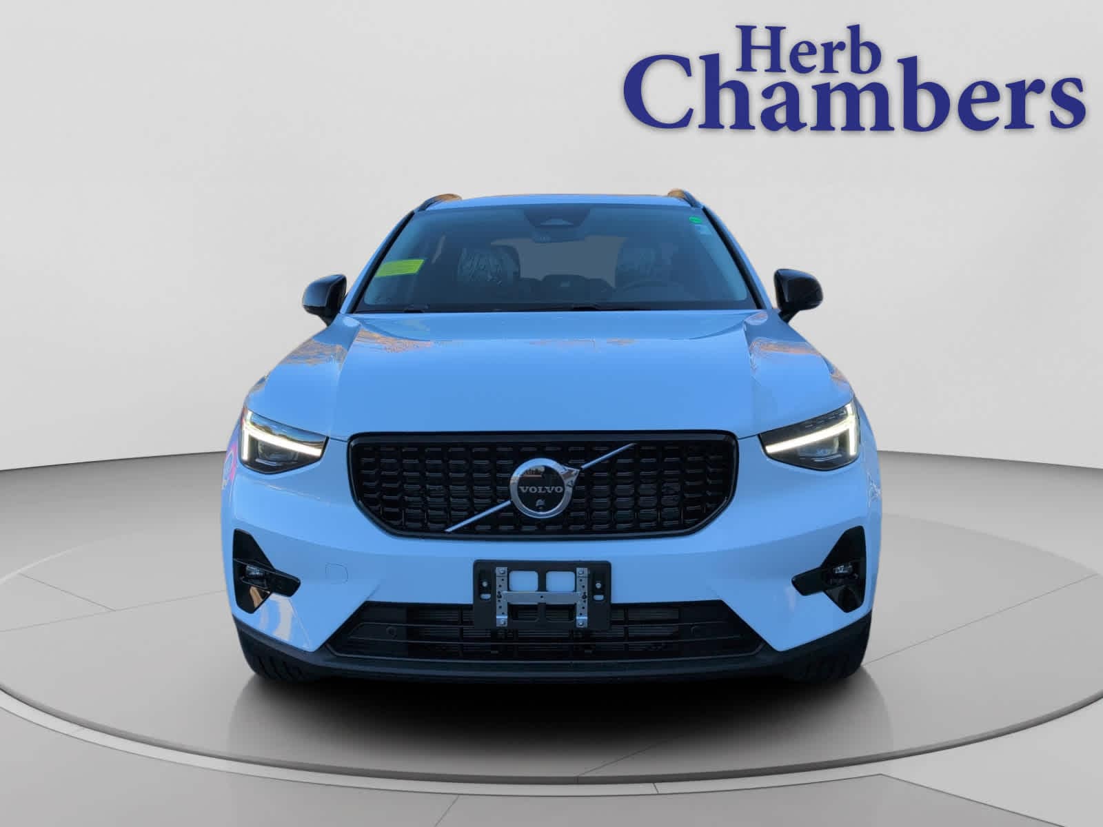 new 2026 Volvo XC40 car, priced at $49,925