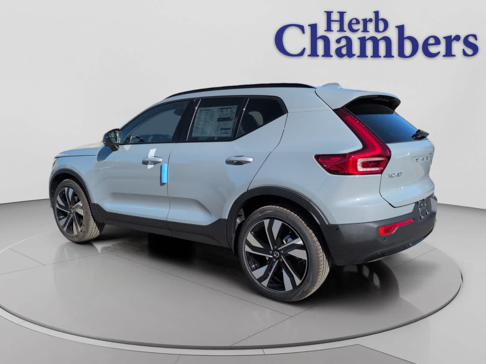 new 2026 Volvo XC40 car, priced at $53,525