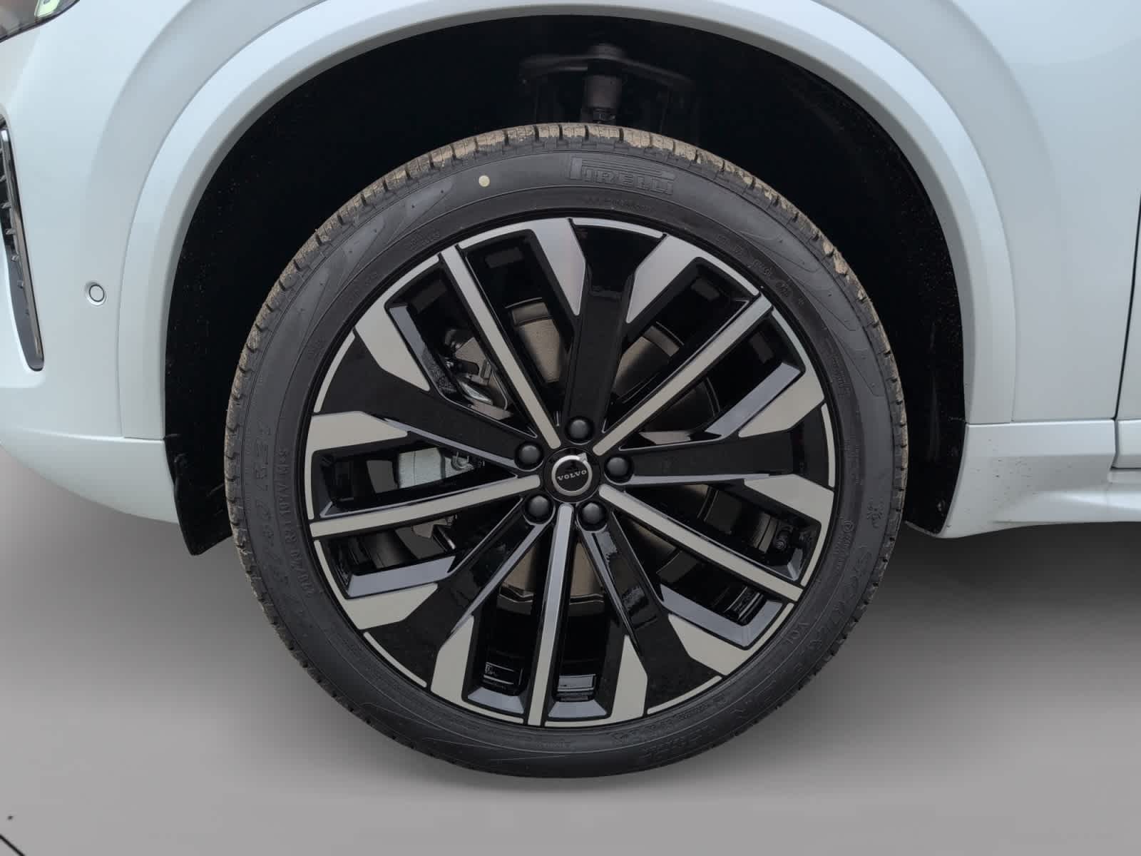 new 2026 Volvo XC90 car, priced at $75,155