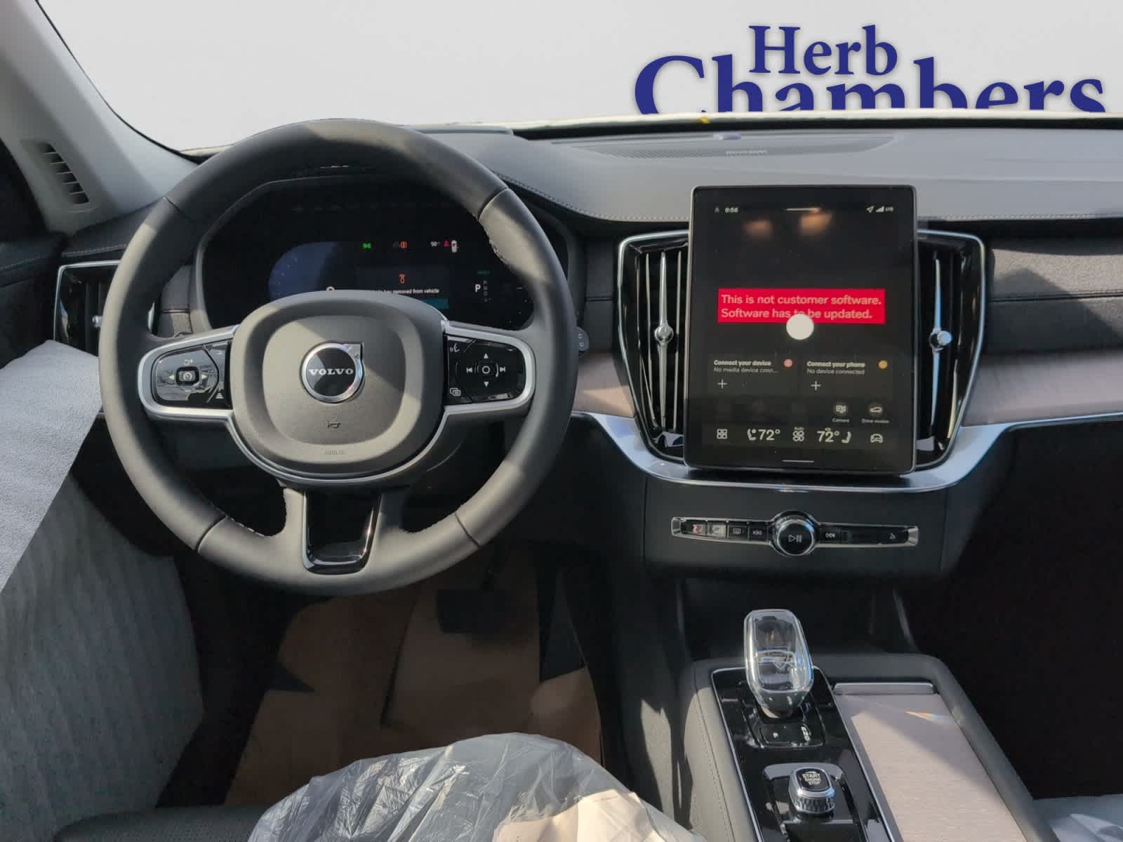 new 2026 Volvo XC90 plug-in hybrid car, priced at $86,205