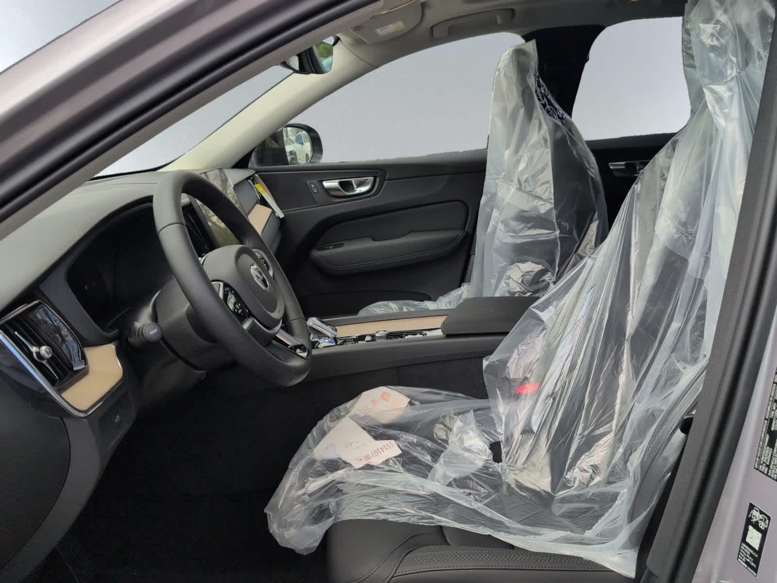 new 2026 Volvo XC60 car, priced at $58,135