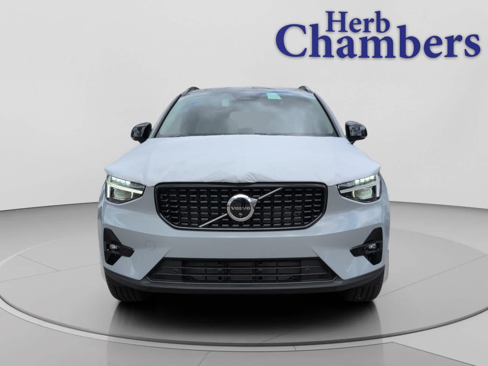 used 2025 Volvo XC40 car, priced at $52,235