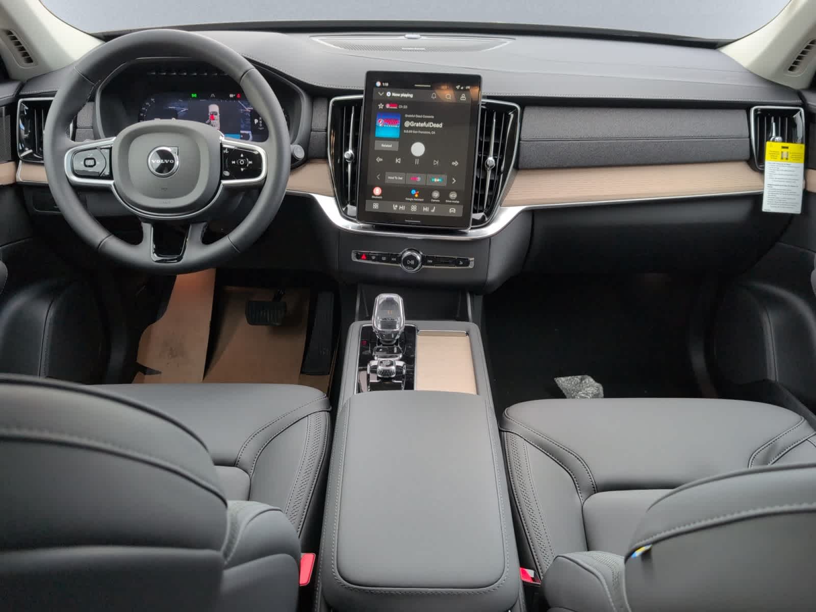 used 2026 Volvo XC90 car, priced at $72,280