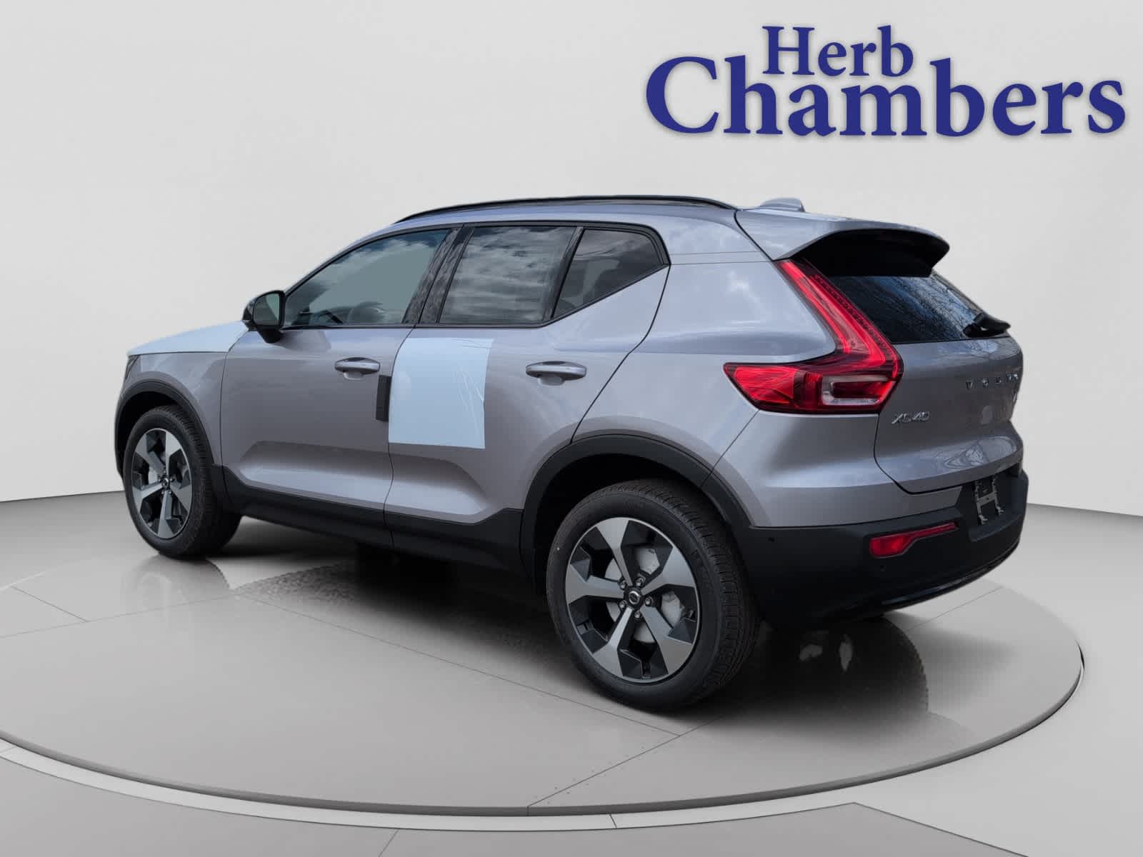 new 2026 Volvo XC40 car, priced at $50,035