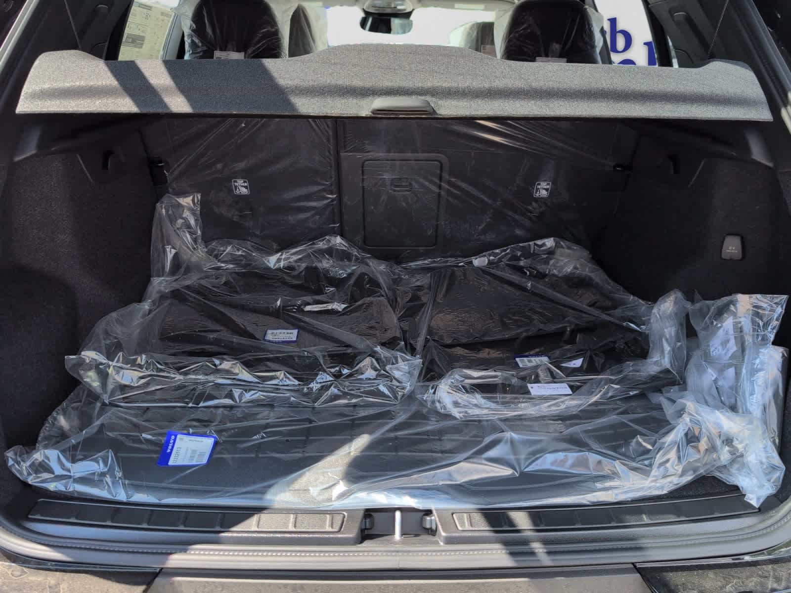 new 2026 Volvo XC40 car, priced at $50,035