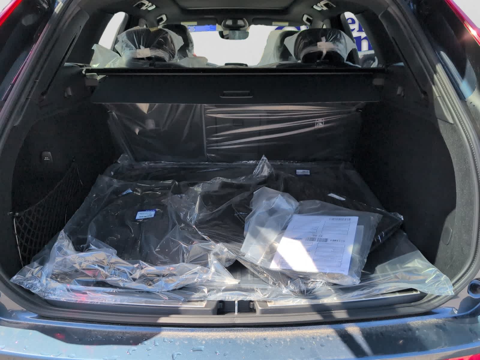 new 2026 Volvo XC60 plug-in hybrid car, priced at $75,470