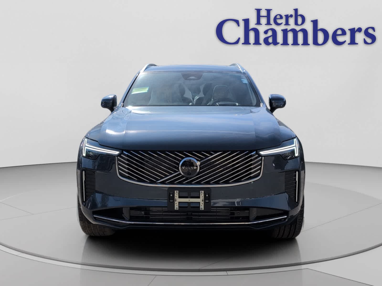 new 2026 Volvo XC90 plug-in hybrid car, priced at $92,625