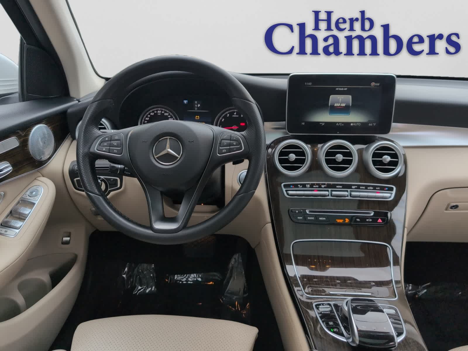 used 2016 Mercedes-Benz GLC 300 car, priced at $17,598