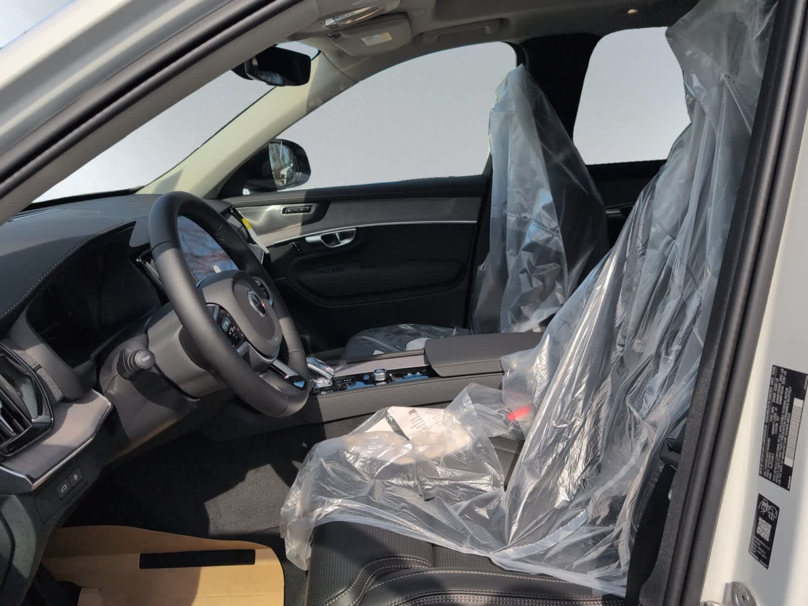 new 2026 Volvo XC90 plug-in hybrid car, priced at $86,205