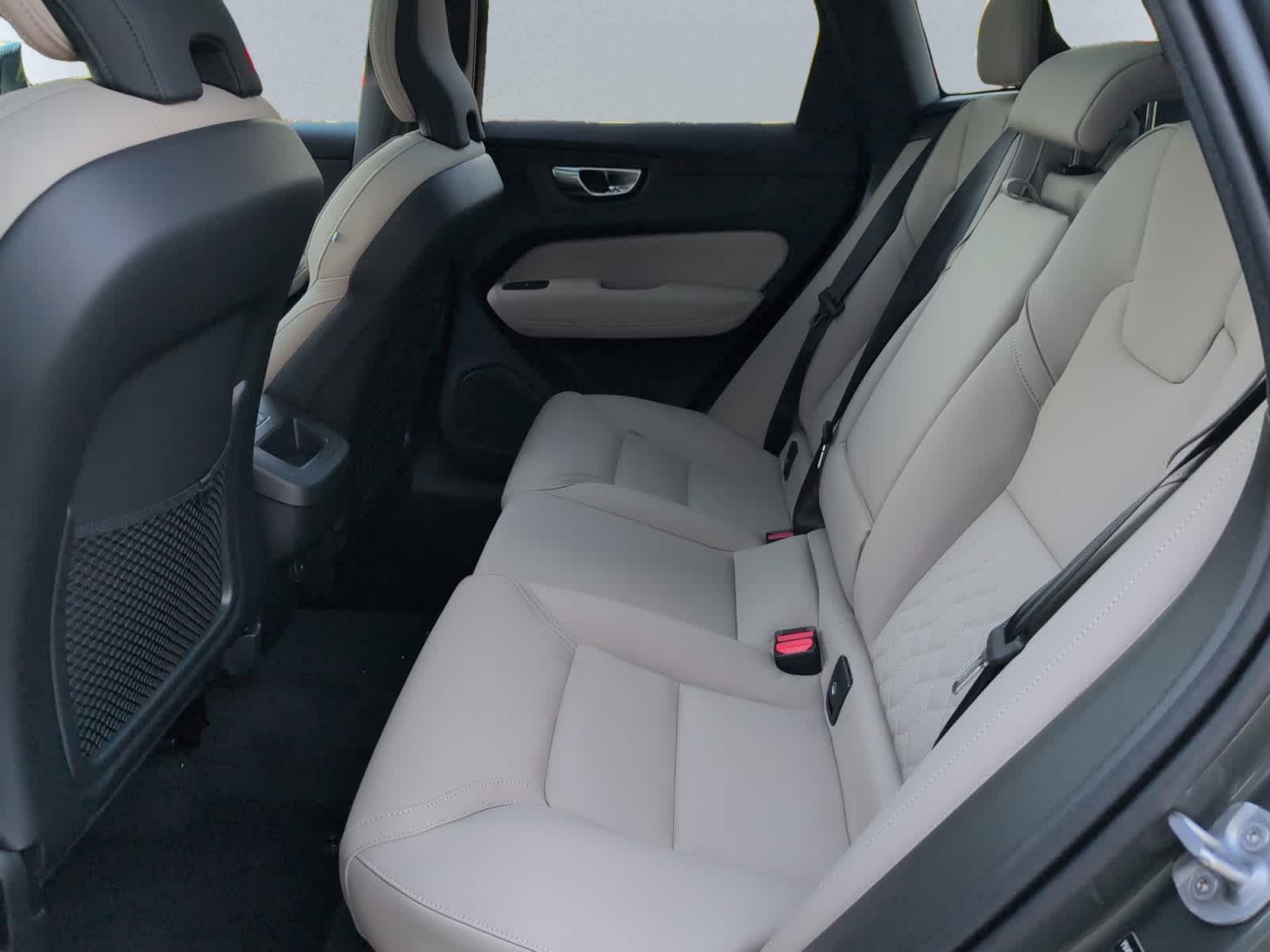 new 2026 Volvo XC60 car, priced at $52,285