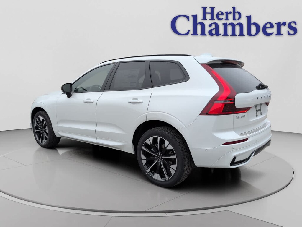New 2026 Volvo XC60 B5 Plus SUV