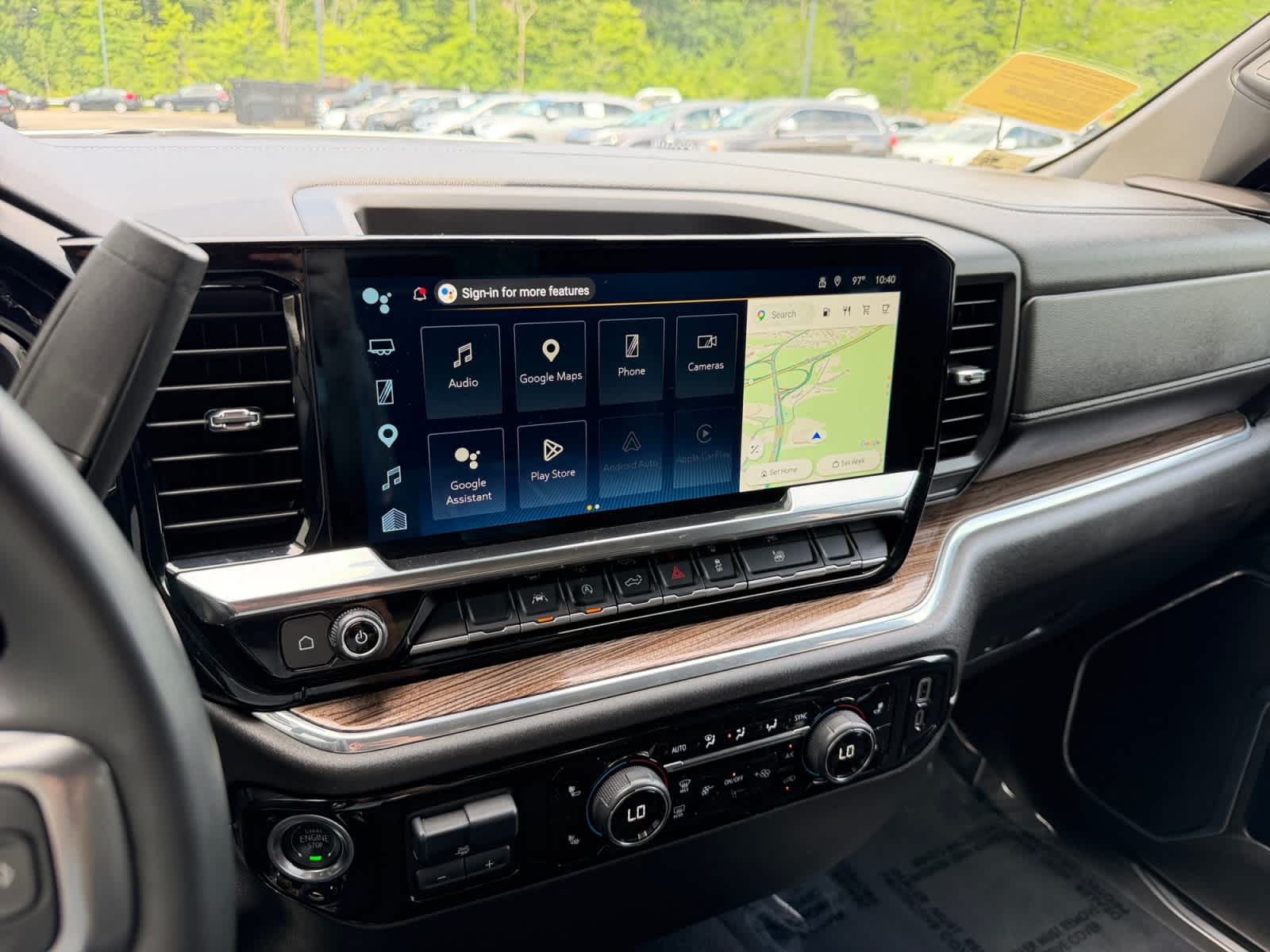 2025 Chevrolet Silverado 1500 LT - Photo 18