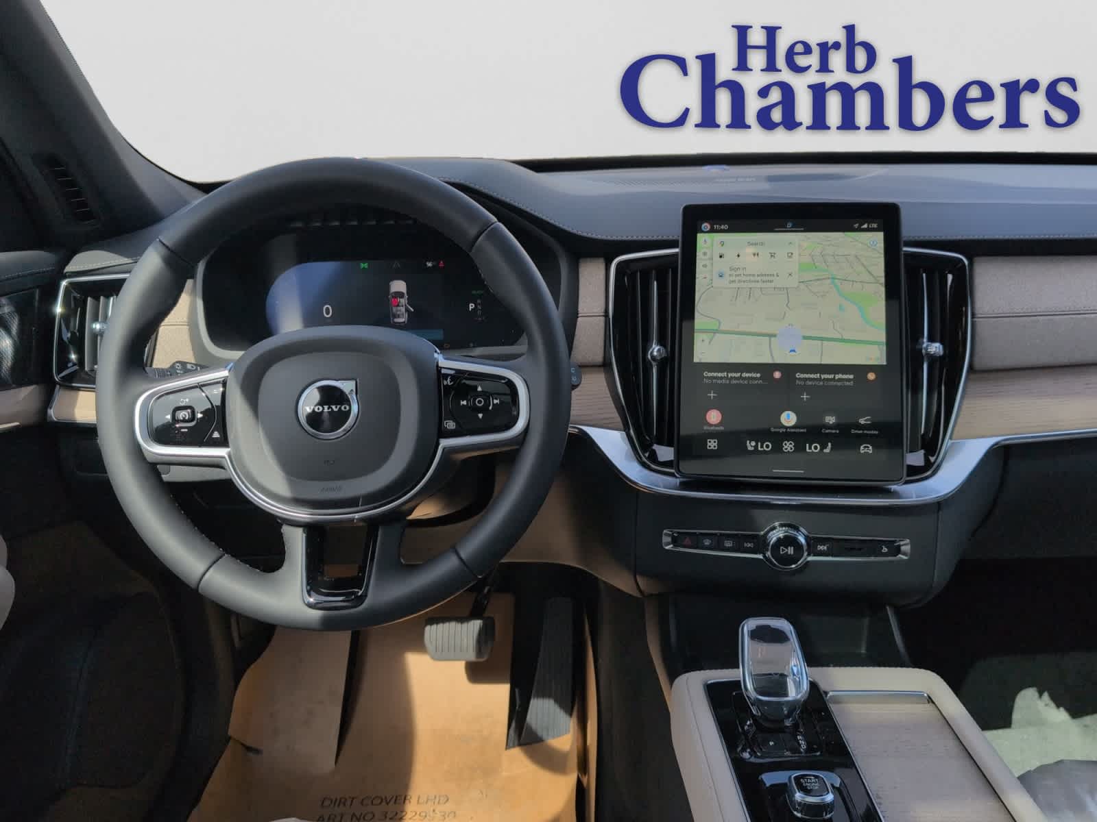new 2026 Volvo XC90 plug-in hybrid car, priced at $81,570