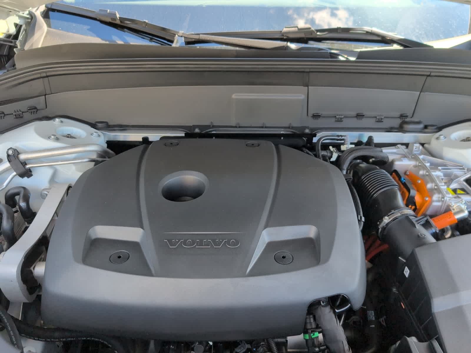 new 2026 Volvo XC90 plug-in hybrid car, priced at $81,875