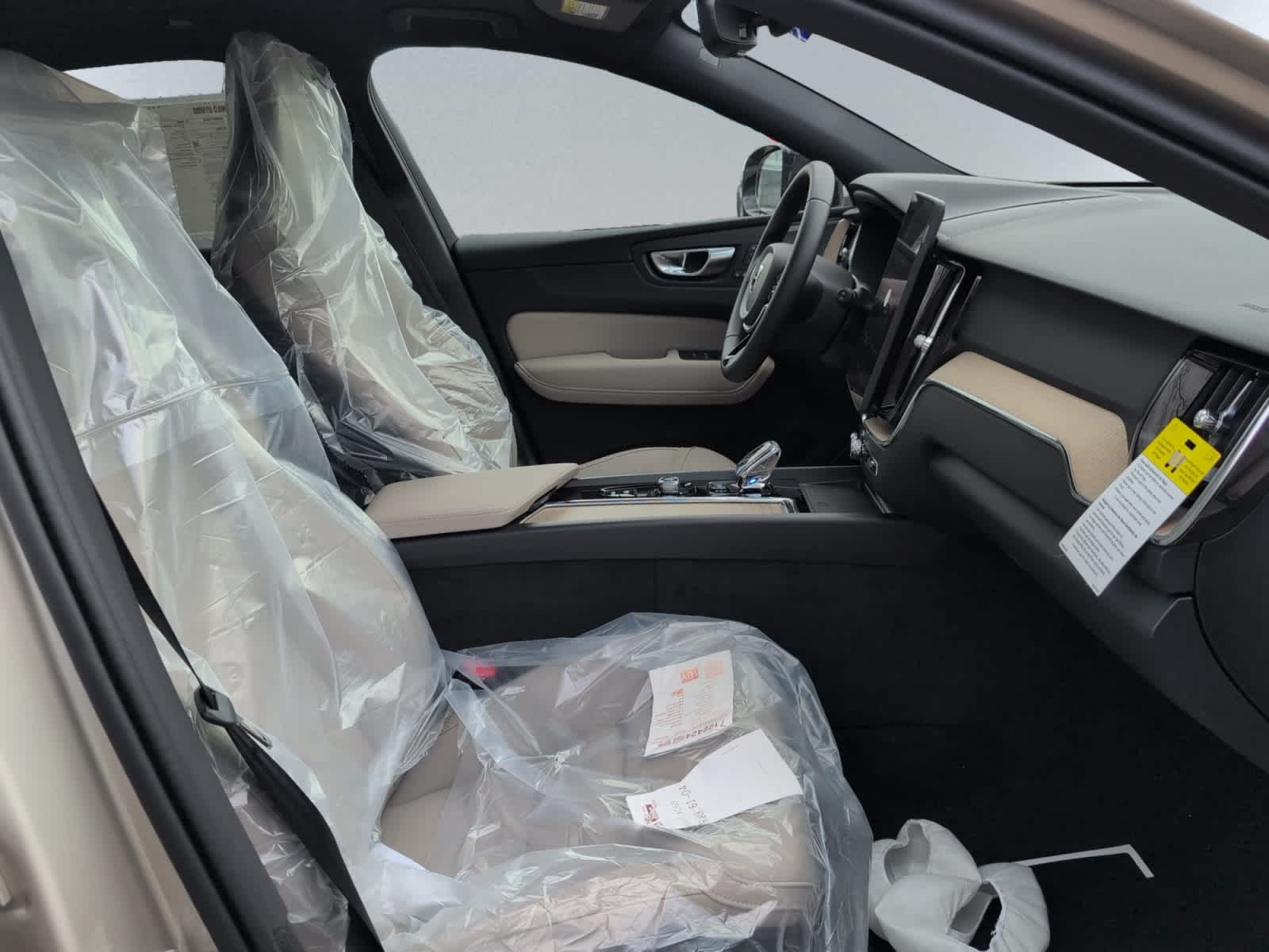 new 2026 Volvo XC60 car, priced at $58,935