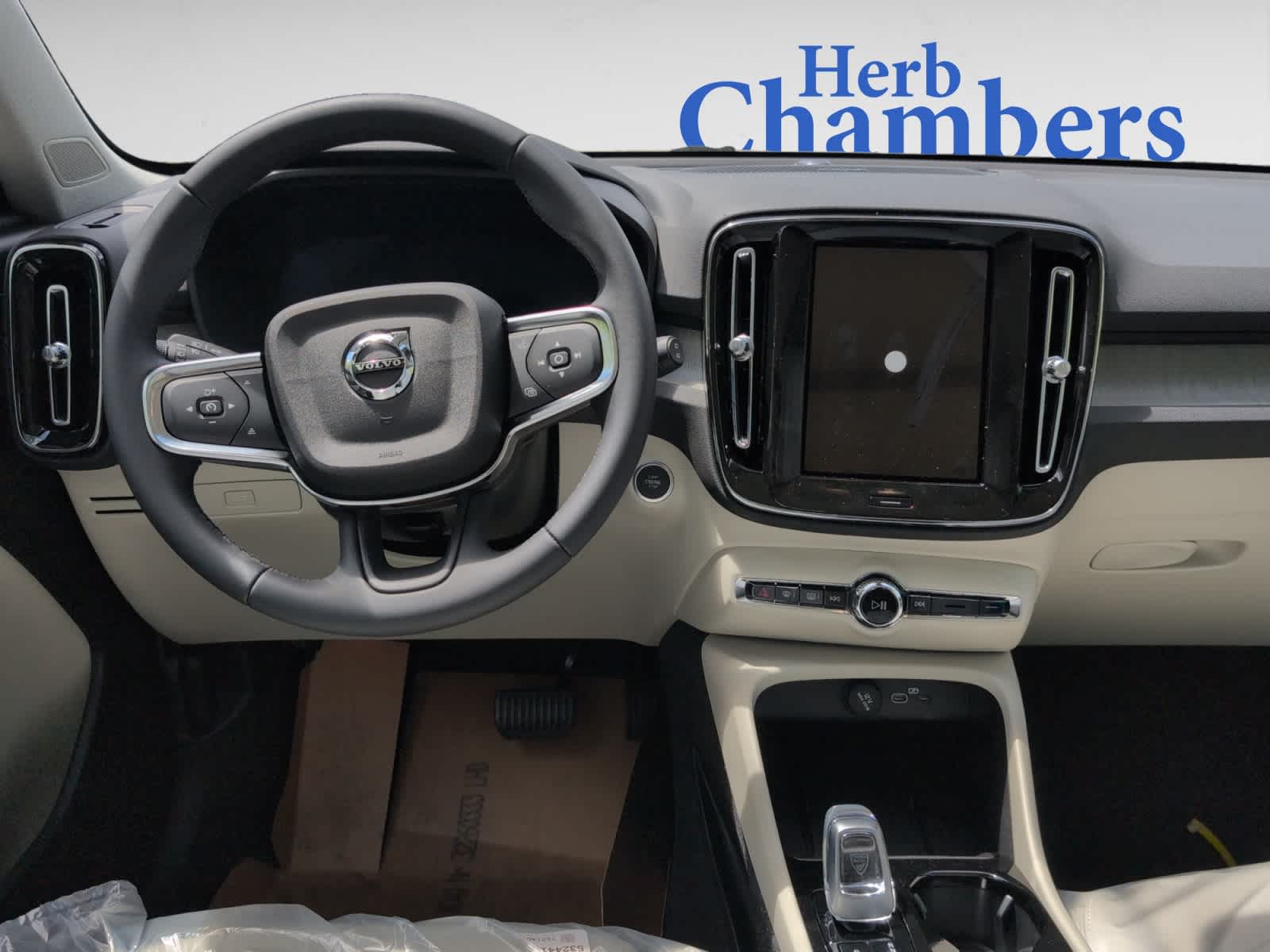 used 2025 Volvo XC40 car, priced at $52,235