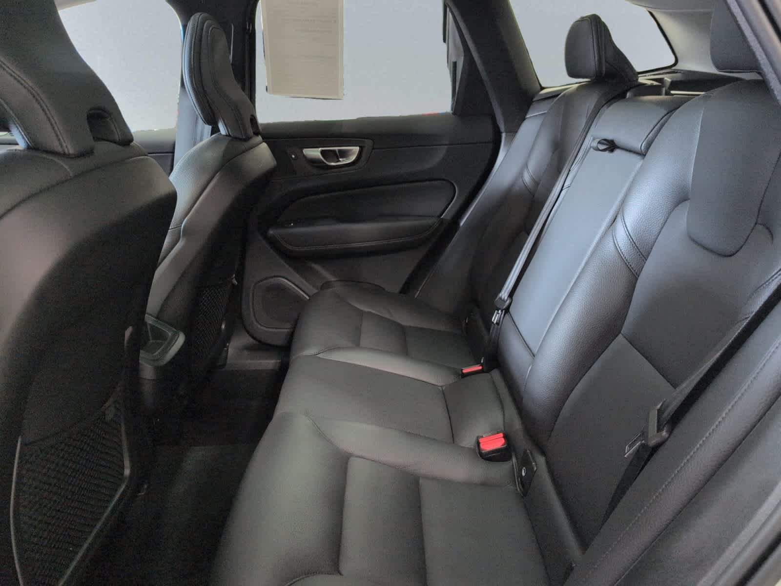 used 2023 Volvo XC60 car, priced at $35,498