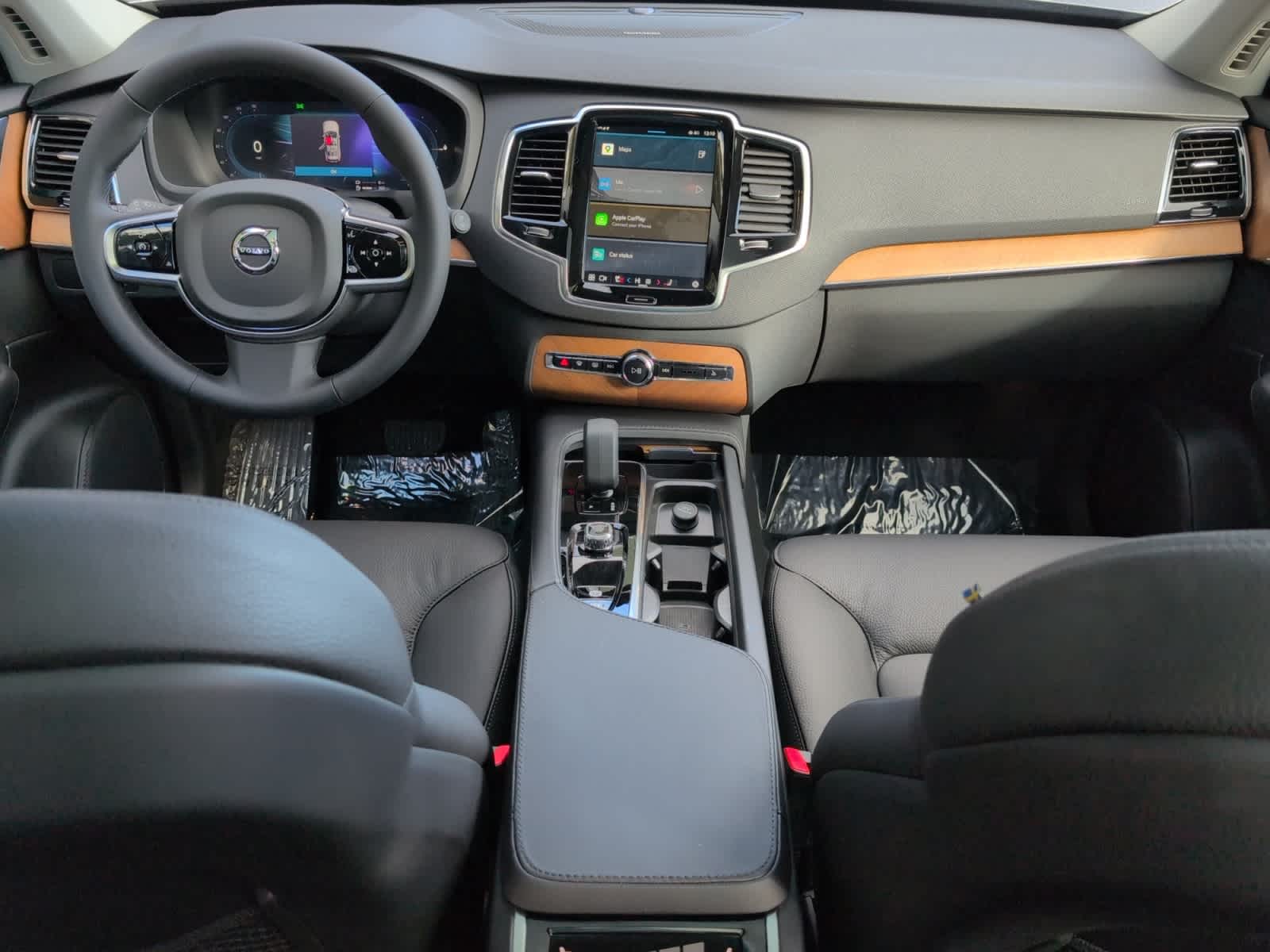 used 2025 Volvo XC90 plug-in hybrid car, priced at $78,455