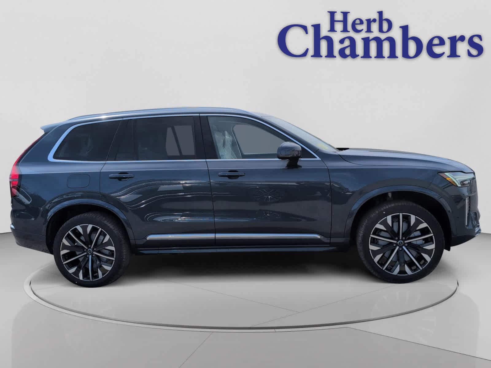 new 2026 Volvo XC90 car, priced at $75,270