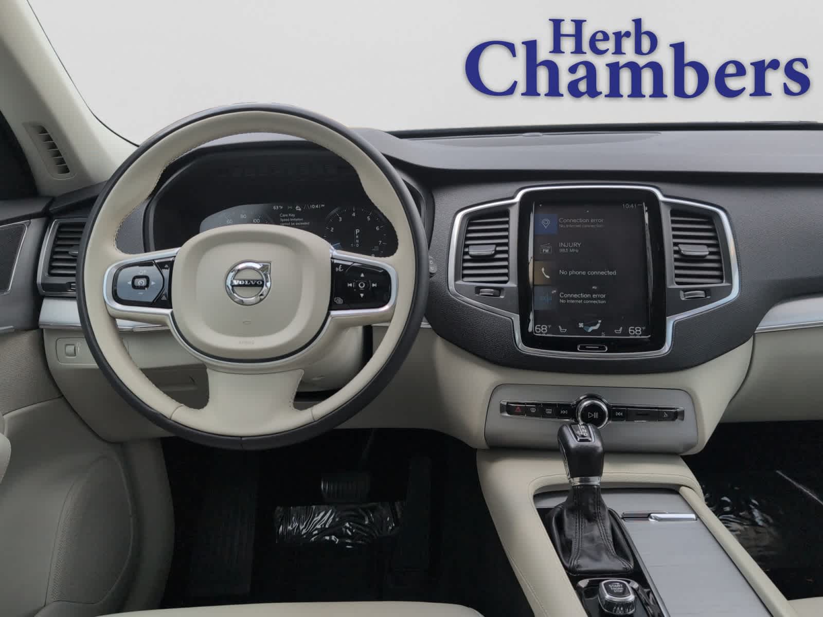 used 2021 Volvo XC90 car, priced at $25,998