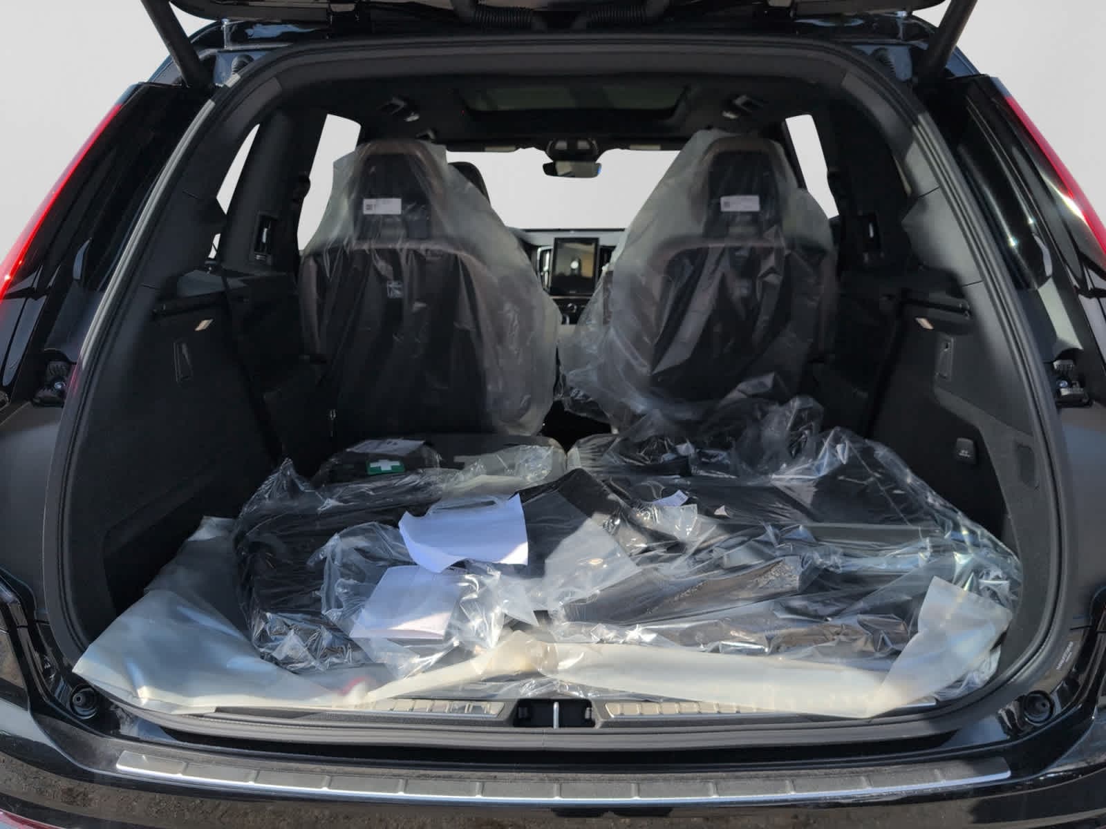 new 2026 Volvo XC90 plug-in hybrid car, priced at $86,630