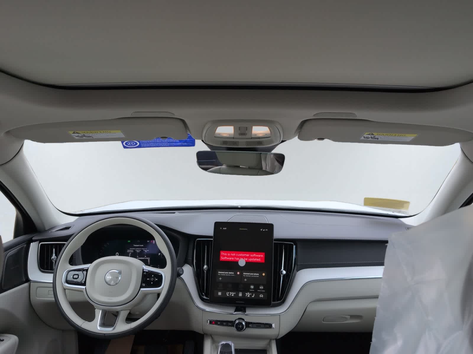 new 2026 Volvo XC60 plug-in hybrid car, priced at $74,370