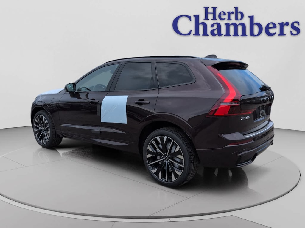 New 2026 Volvo XC60 plug-in hybrid T8 Ultra SUV