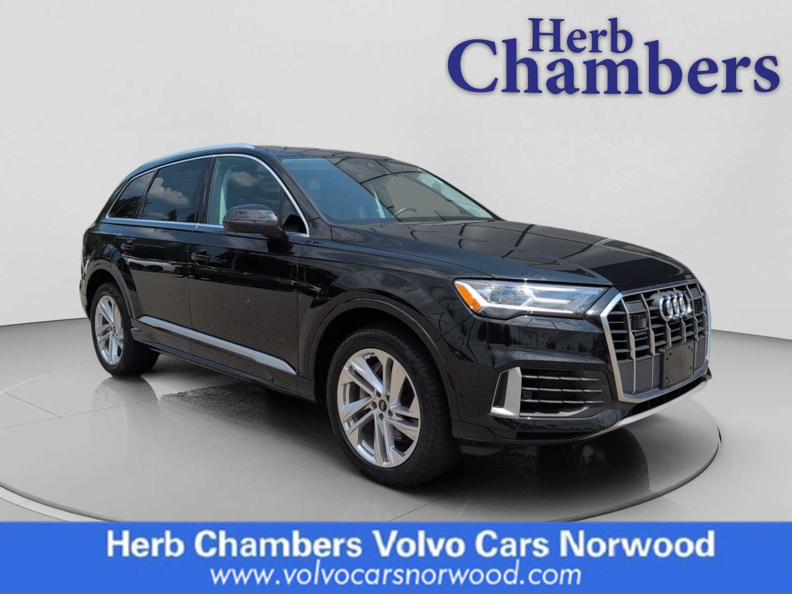 2023 Audi Q7 55 Premium Plus quattro Tiptronic's photo