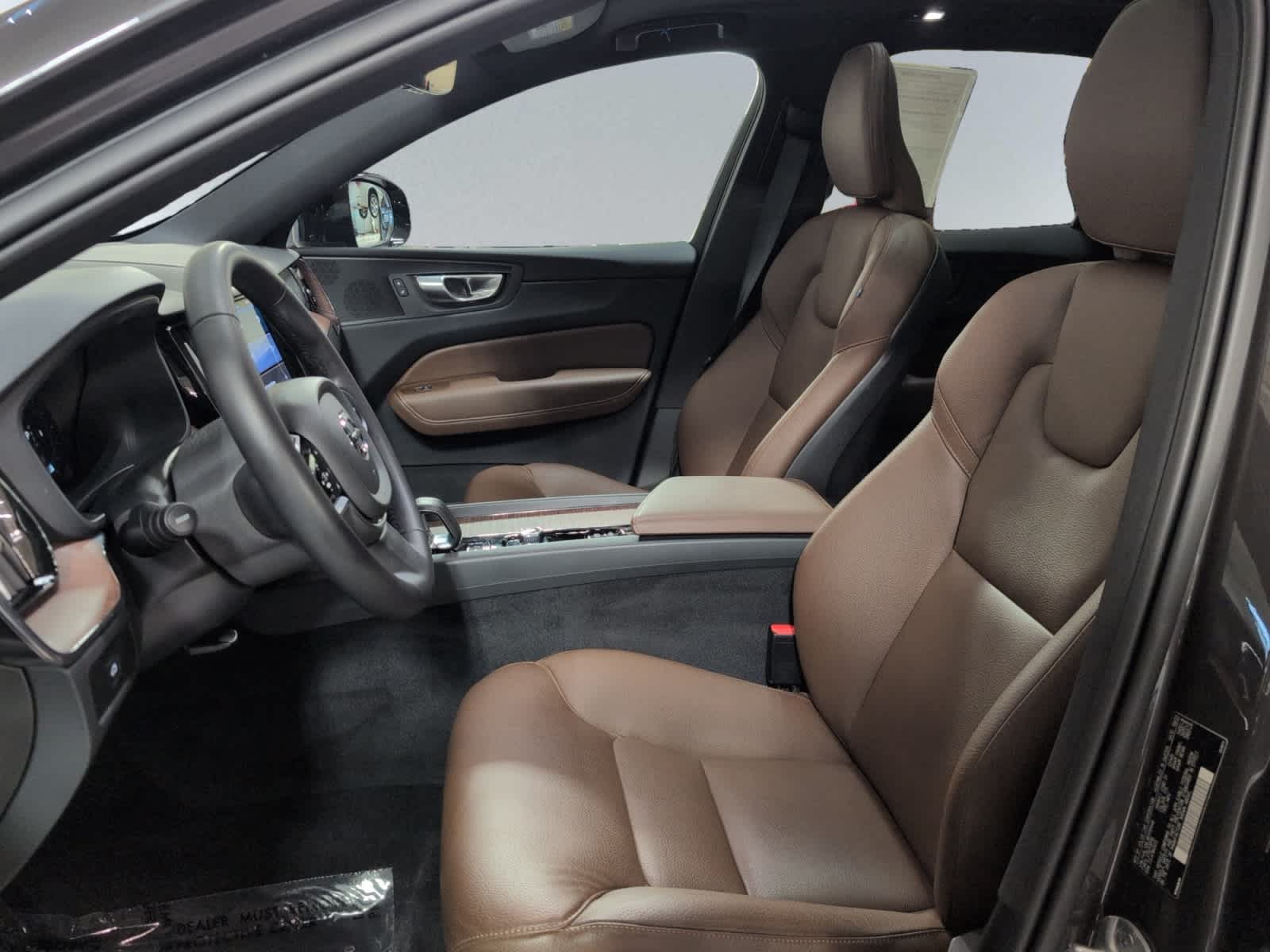 used 2024 Volvo XC60 car, priced at $39,998