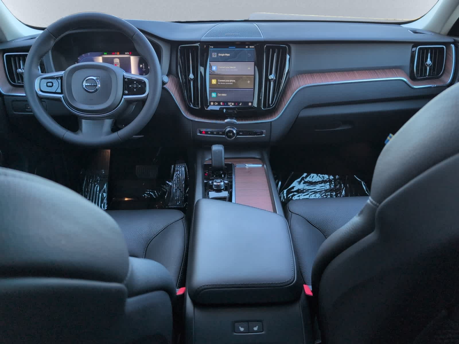 used 2023 Volvo XC60 car, priced at $35,998