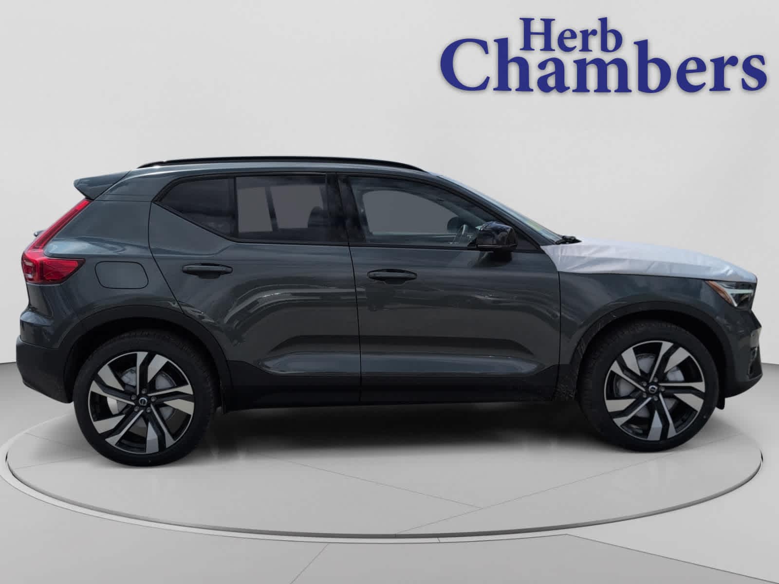 new 2026 Volvo XC40 car, priced at $50,045