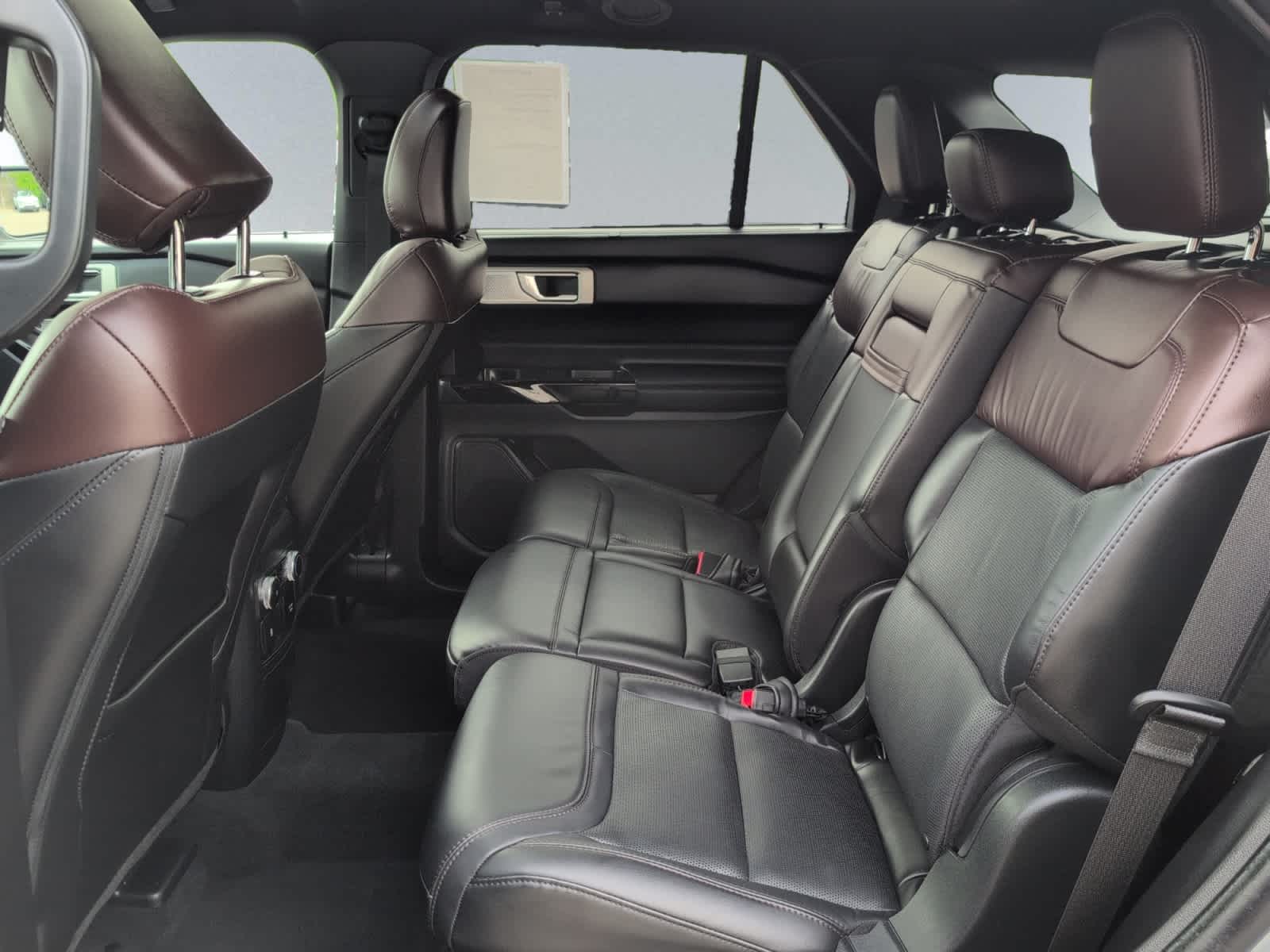 used 2023 Ford Explorer car, priced at $40,998