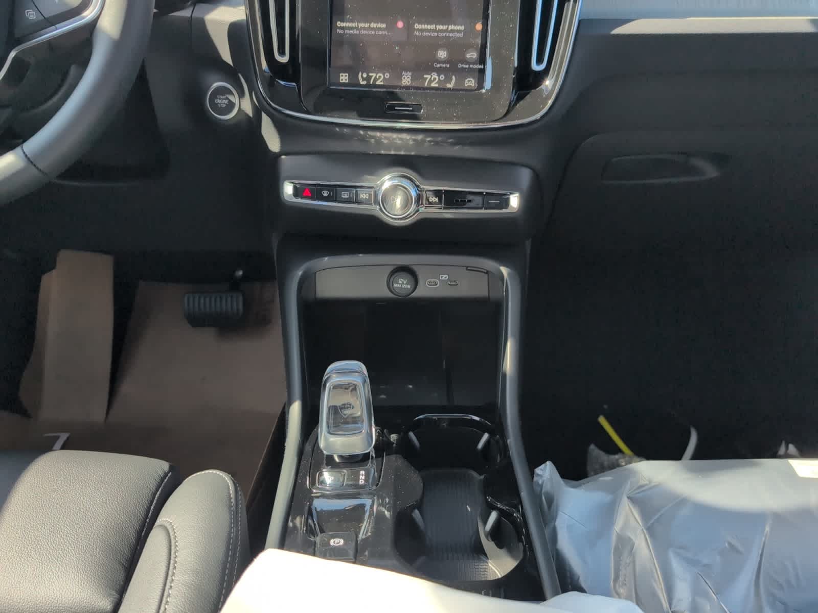 new 2026 Volvo XC40 car, priced at $50,035