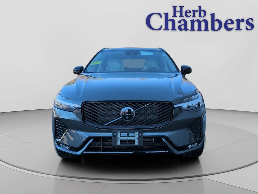 New 2026 Volvo XC60 B5 Ultra SUV