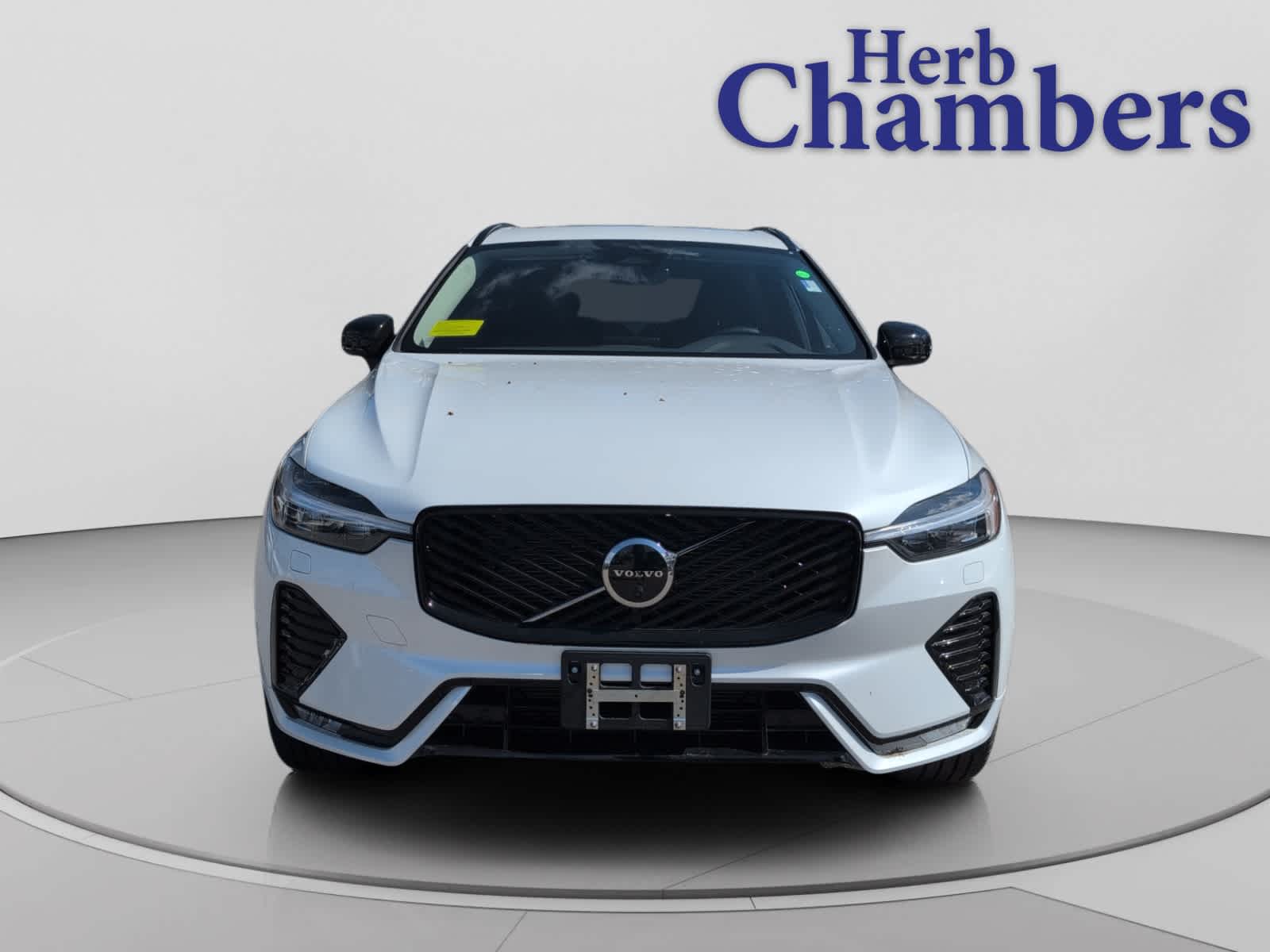 new 2026 Volvo XC60 car, priced at $58,520