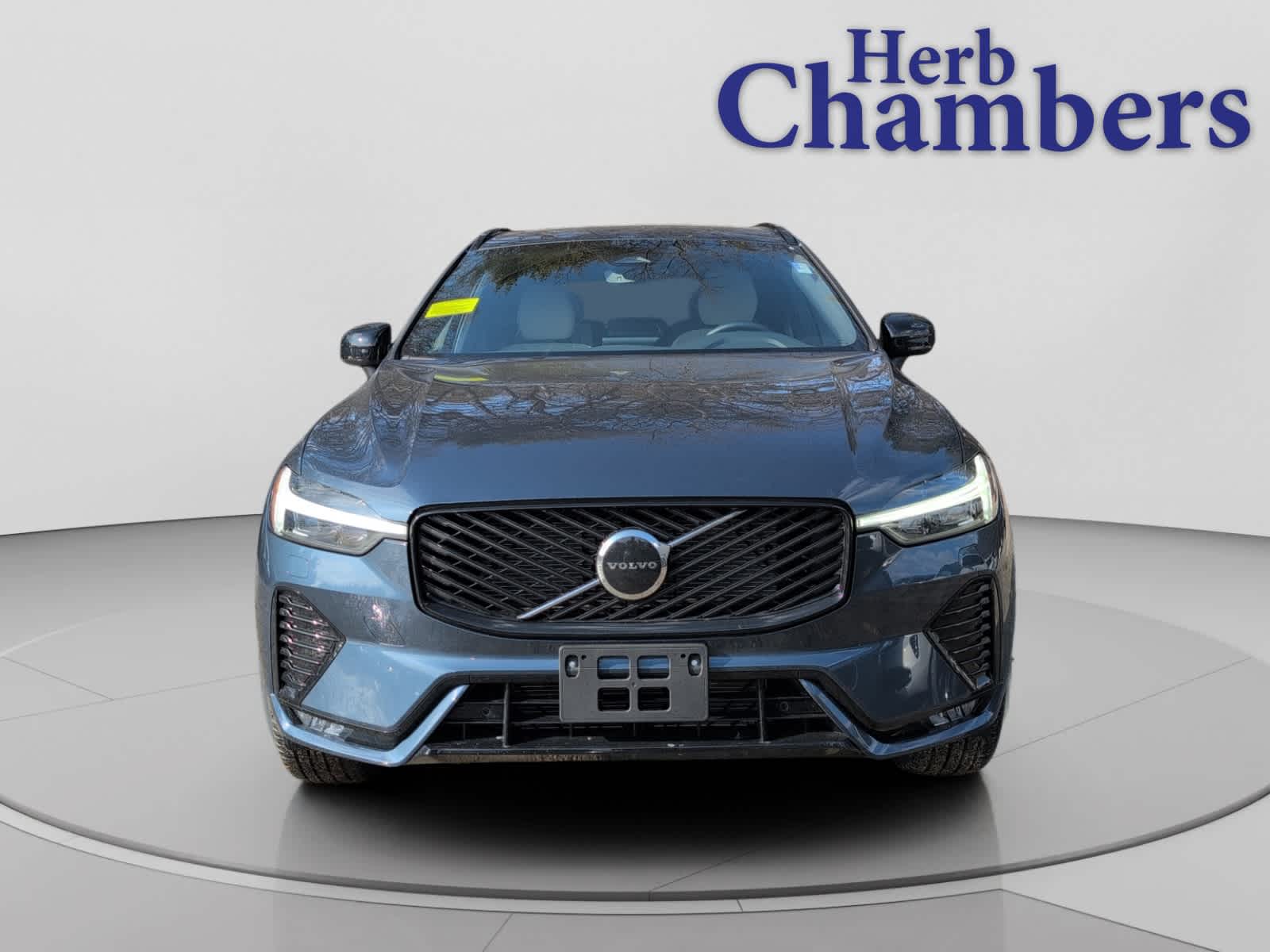 new 2026 Volvo XC60 car, priced at $53,385