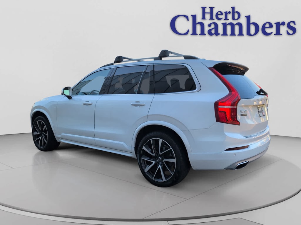 Used 2019 Volvo XC90 T6 Momentum SUV