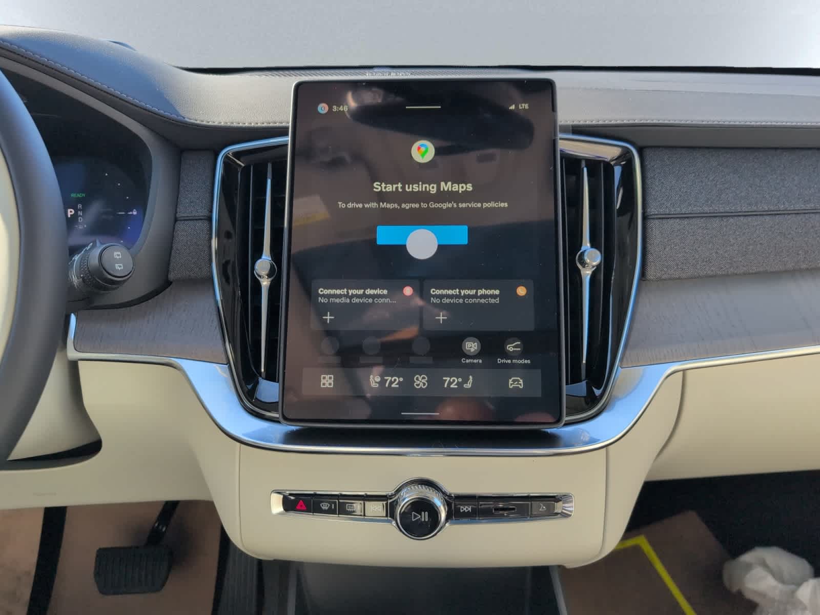 new 2026 Volvo XC90 plug-in hybrid car, priced at $86,630
