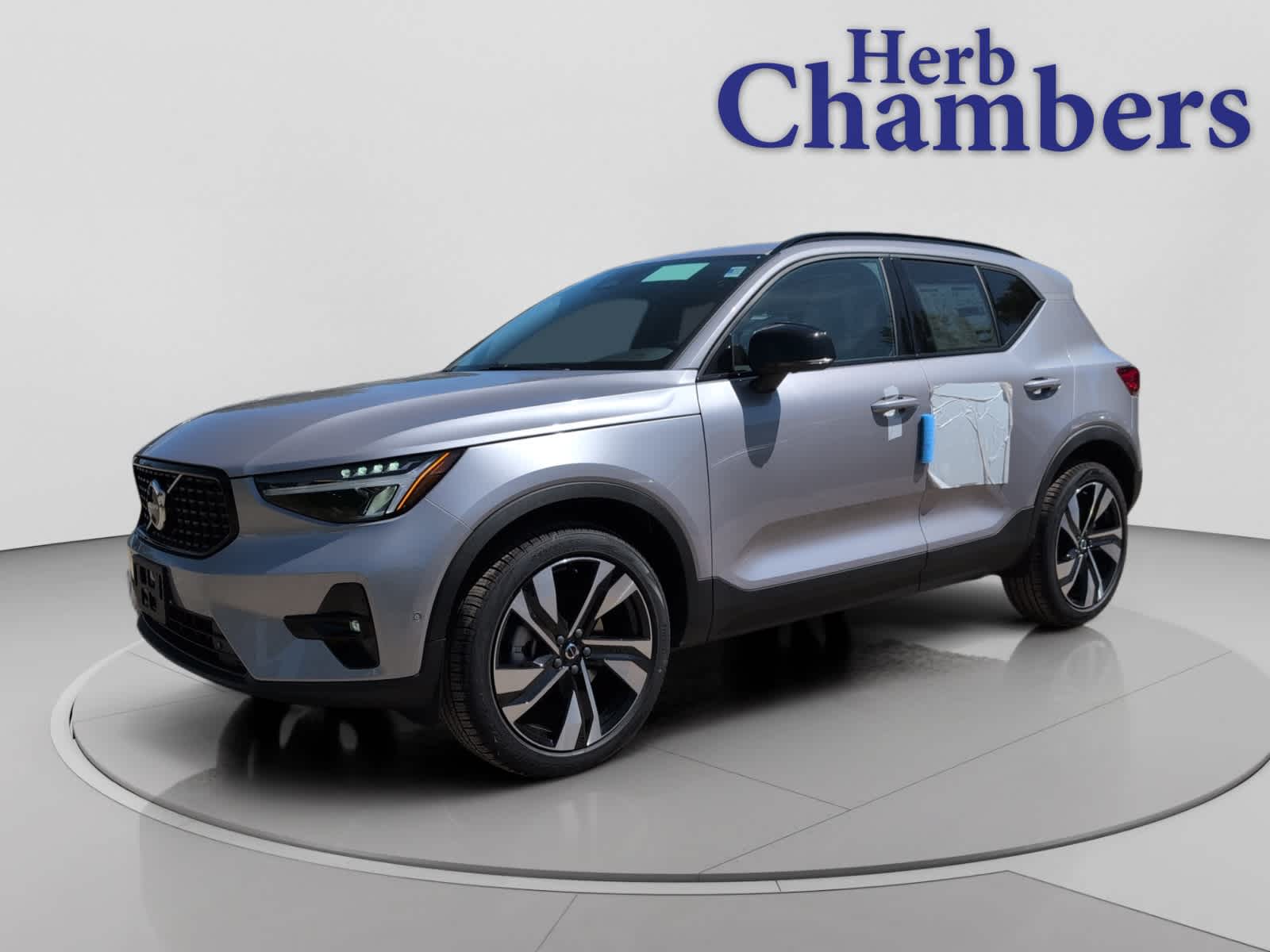 new 2026 Volvo XC40 car, priced at $51,175
