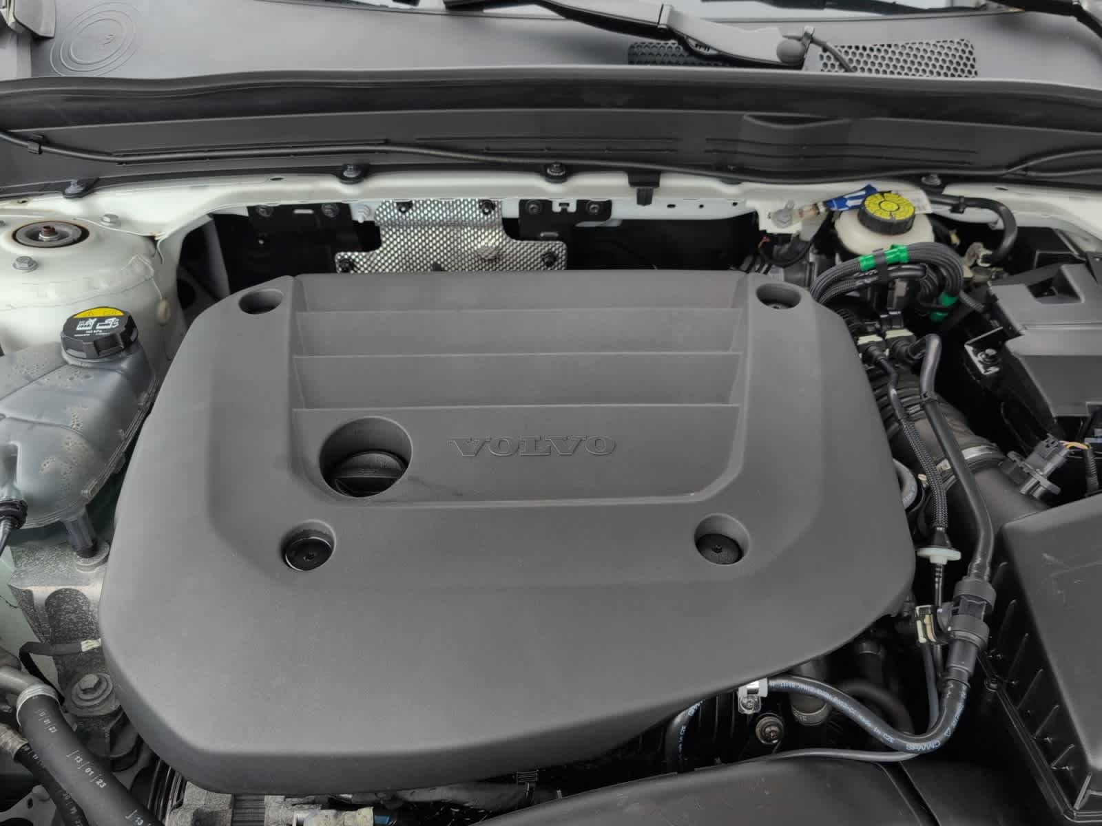 used 2023 Volvo XC40 car, priced at $32,498