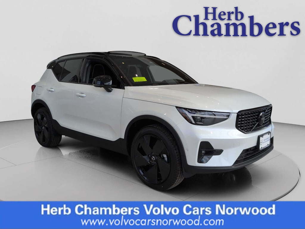 New 2026 Volvo XC40 B5 Ultra Black Edition SUV