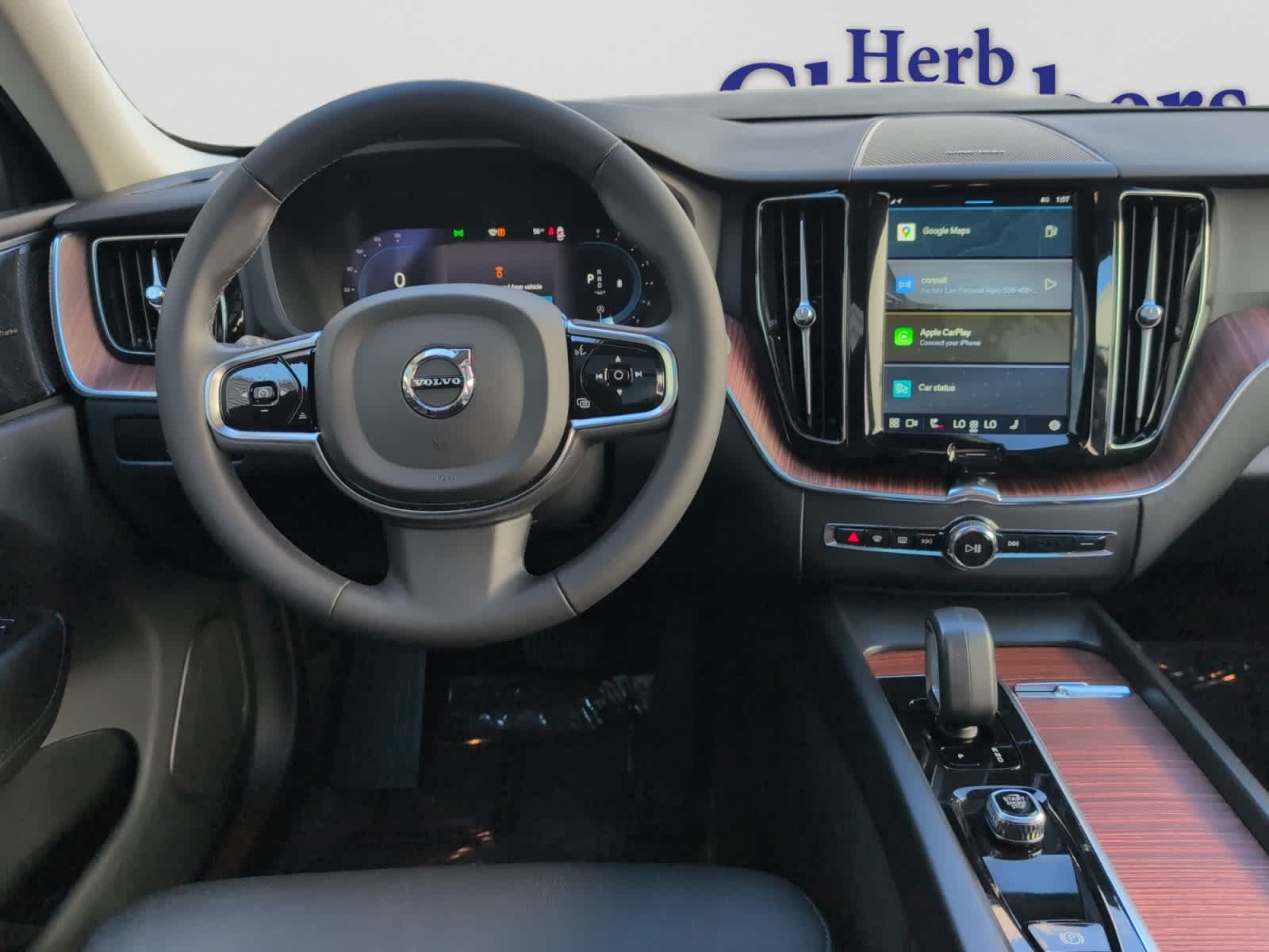 used 2023 Volvo XC60 car, priced at $31,998