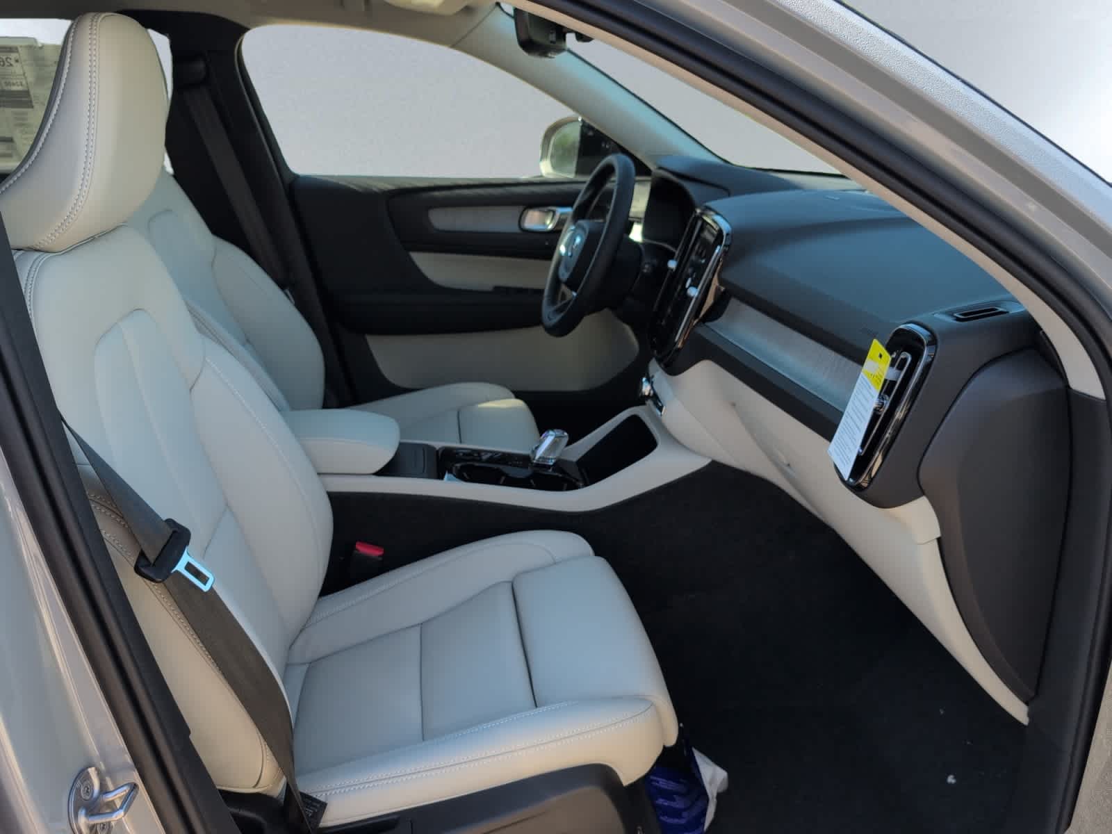 new 2026 Volvo XC40 car, priced at $53,525