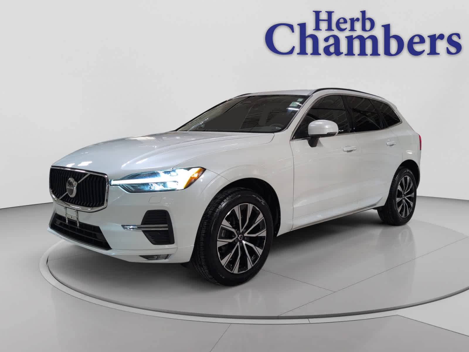 used 2023 Volvo XC60 car, priced at $27,998