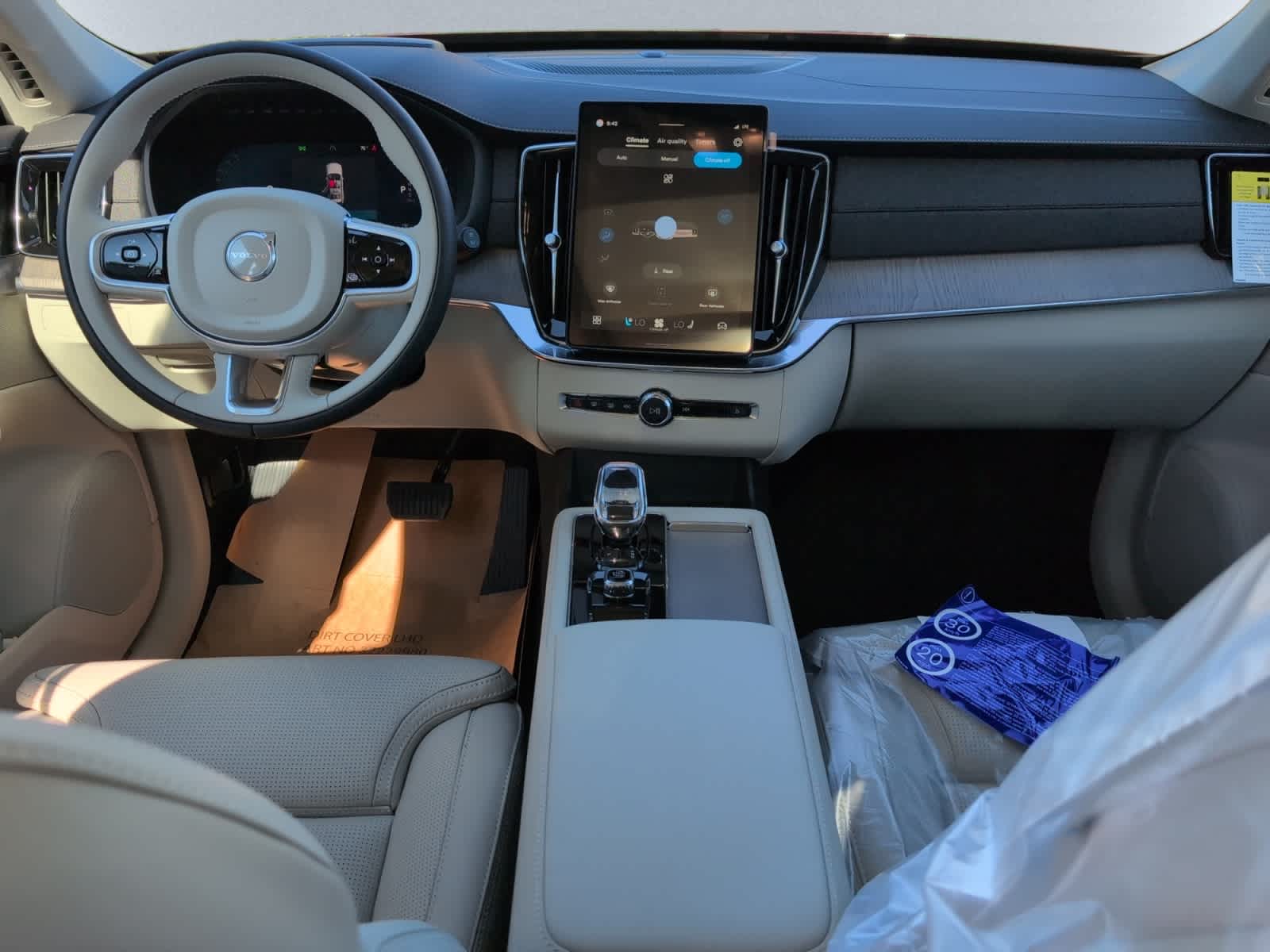 new 2026 Volvo XC90 car, priced at $75,530